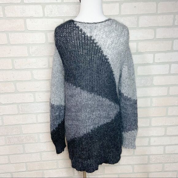 Eileen Fisher Mohair Cashmere Colorblock Sweater V3 - Picture 4 of 9